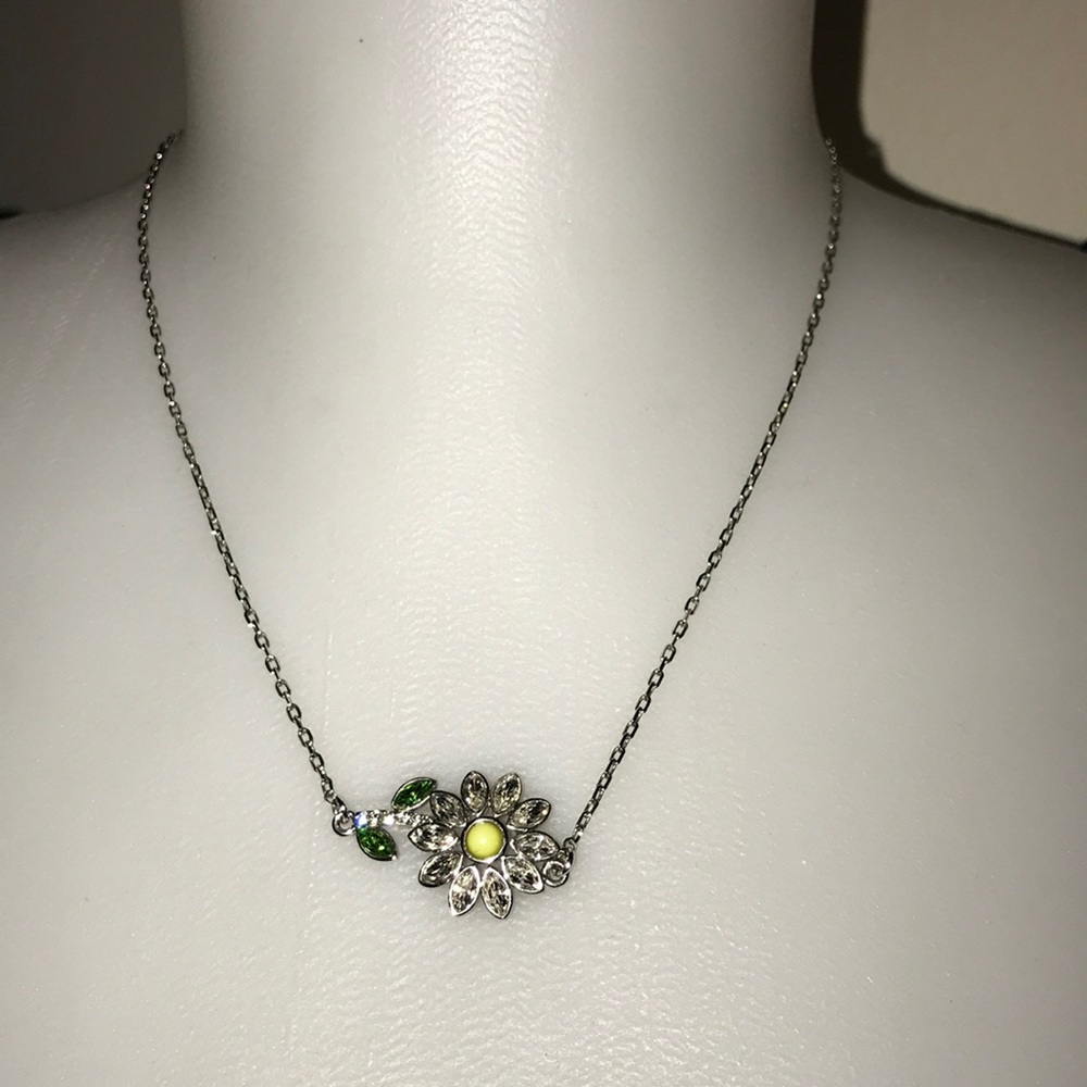 Lia Sophia Lazy Daisy Necklace